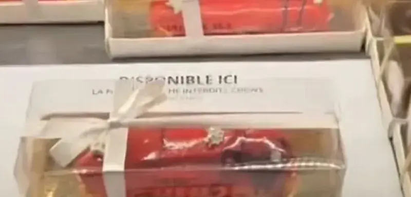 La bûche CNews proposée par des pâtissiers algériens en réponse à la polémique