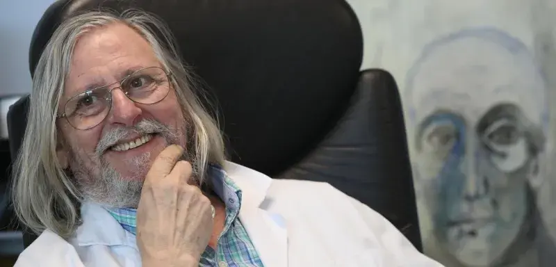 Didier Raoult lance sa marque de cosmétiques Magnifiscience