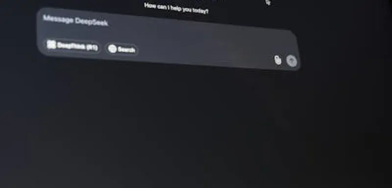 Intelligence artificielle et droit : écran affichant une interface IA dans un environnement professionnel