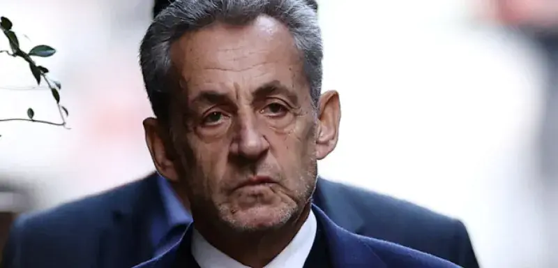 Illustration de l'enquête sur les liens entre Jeffrey Epstein et l'entourage de Nicolas Sarkozy à l'Élysée