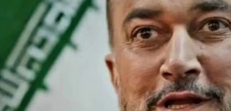 Le ministre iranien des Affaires étrangères Abbas Araghchi lors d'une conférence de presse