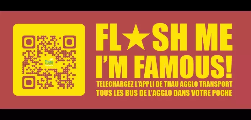 Pour bénéficier de l'application de Thau Transport, il suffit de flasher ce QR Code affiché sur les bus et leurs arrêts.