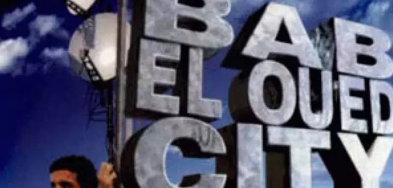 Eté 1993, Merzak Allouache tourne presque clandestinement Bab El Oued City... (DR)