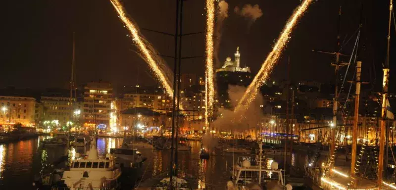 clin de d'oeil de Marseille qui a fêté la fin de l'évènement Capitale européenne de la culture 2013 dans une ambiance féerique... (photo DR) 