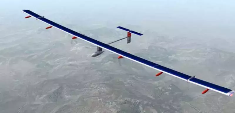  L'engin solaire va survoler pour la première fois une région montagneuse et désertique (DR)