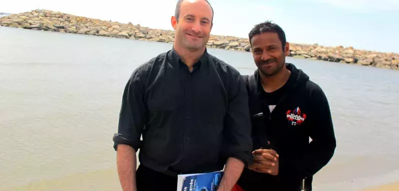 Vidéo : Nicolas Ziani et Clément Jean nous parlent du peau bleu de la Grande-Motte et des squales en Méditerranée. (© N.E)