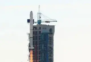 Lancement du satellite algérien AlSat-3A par une fusée chinoise Long March 2C