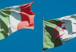 Drapeau italien symbolisant les nouvelles réformes du visa de travail pour les étrangers