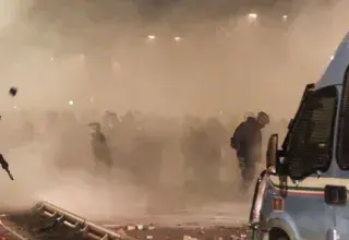 Illustration pour l'article: Émeutes à Turin — l'Italie accélère un décret sécuritaire