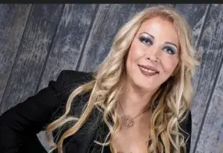 Loana Petrucciani, star de la télé-réalité française décédée à 48 ans