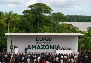À Belém, capitale de l’État du Pará, la forêt amazonienne sert de décor à la COP30