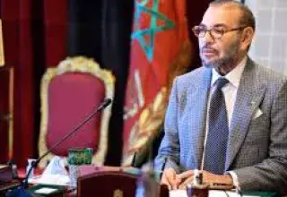 Le Maroc officiel rêve, la jeunesse s’effondre