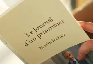 Une opération politique plus que littéraire