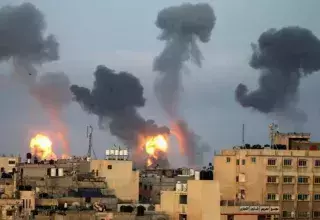 Reprise des bombardements sur Gaza, les palestiniens comptent à nouveau leurs morts, journée de grandes manifestations en France
