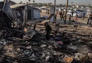 Gaza : l’armée israélienne bombarde des tentes qui abritent des réfugiés. Silence complice de la communauté internationale