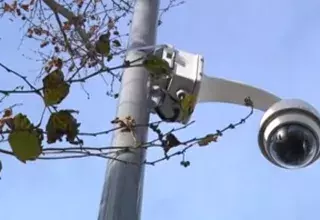 Ces caméras sont censées dissuader les automobilistes de stationner en double file ou sur un emplacement qui ne leur est pas réservé, dans ces quartiers où le problème est récurrent.